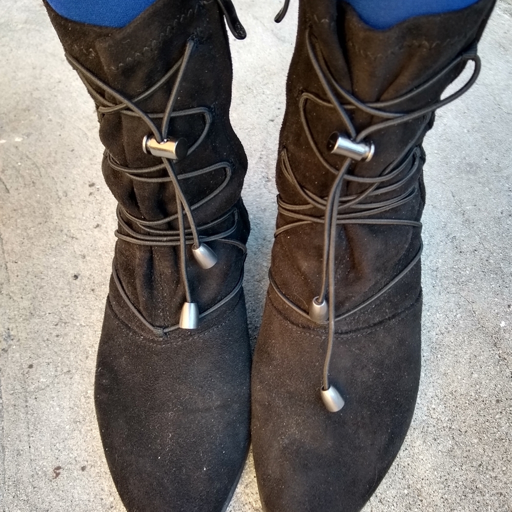 Bussola Suede Laced Ankle Boots